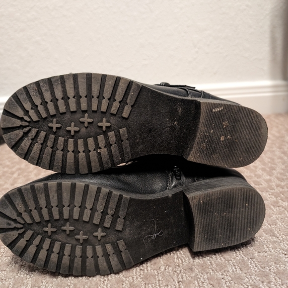 SO Ankle Boots Zip Size 6 Black Booties - Picture 2 of 6